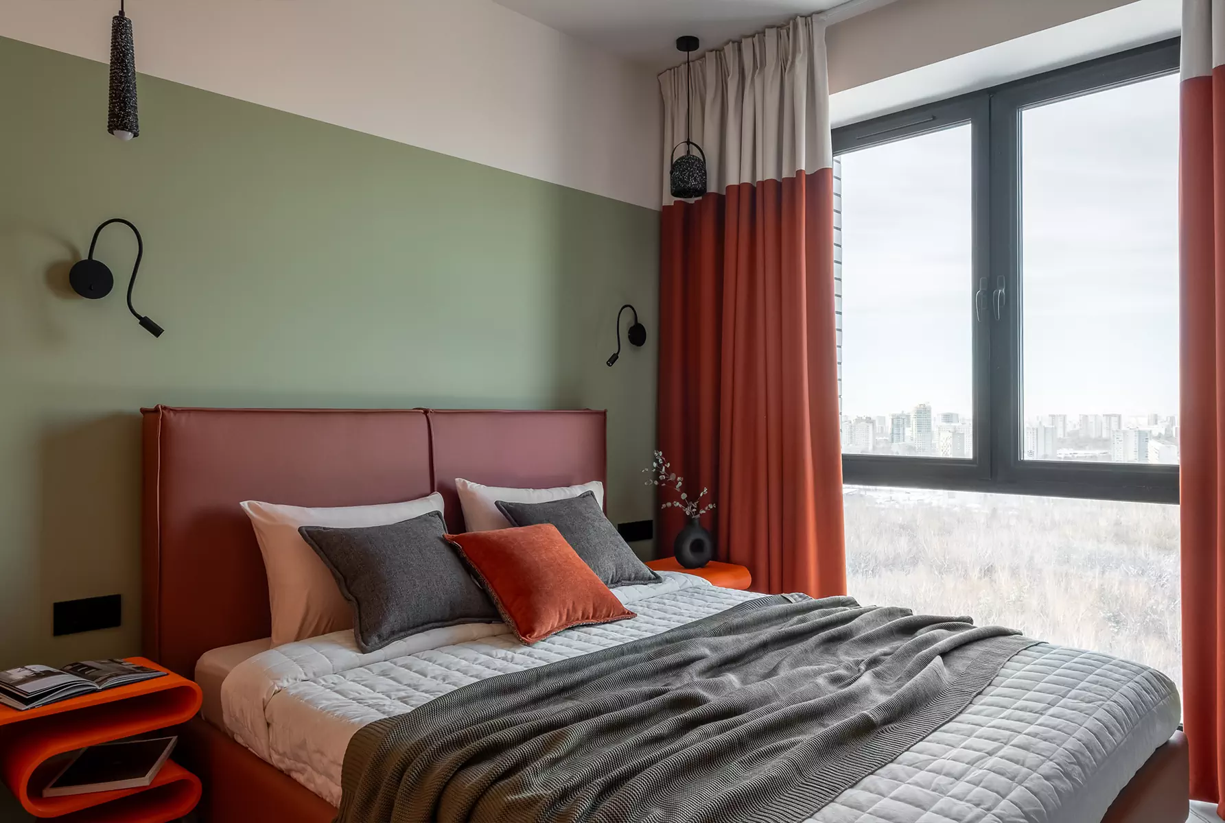 Пастельные тона и небанальные визуальные приемы в интерьере небольшой квартиры – проект Арт-студии «Мир»