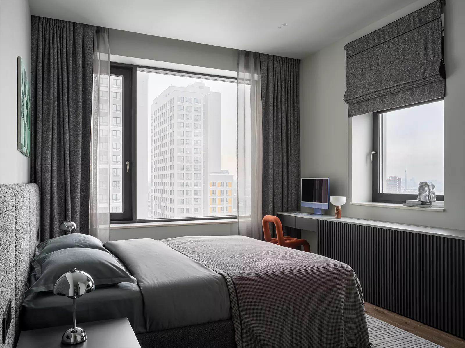 Визуальная чистота в интерьере квартиры на 23 этаже небоскреба с видом на Москву-реку — проект Натальи Федотовой