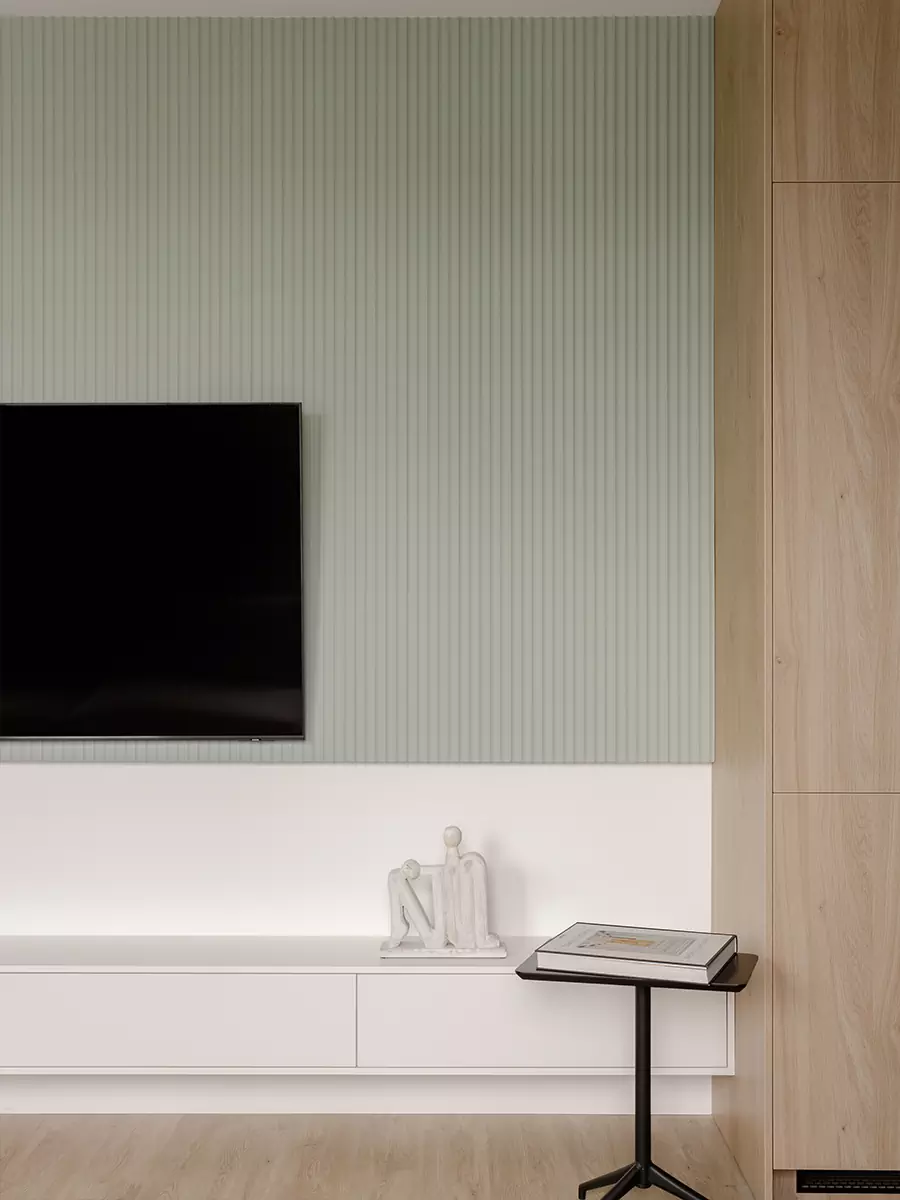 Отсылки к скандинавскому дизайну и рациональное использование площади в интерьере челябинской квартиры — проект Анны Важениной