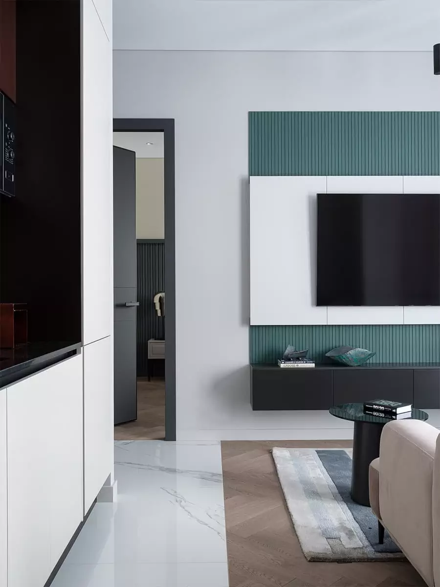 Динамичный интерьер квартиры, построенный на цветовых контрастах — проект Юлии Красниковой