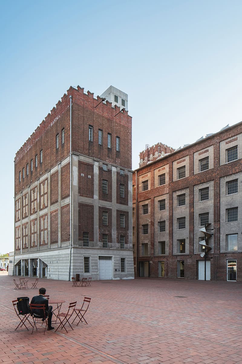 Реконструкция зернохранилища Automatic Mills по проекту Prokš Přikryl Architekti