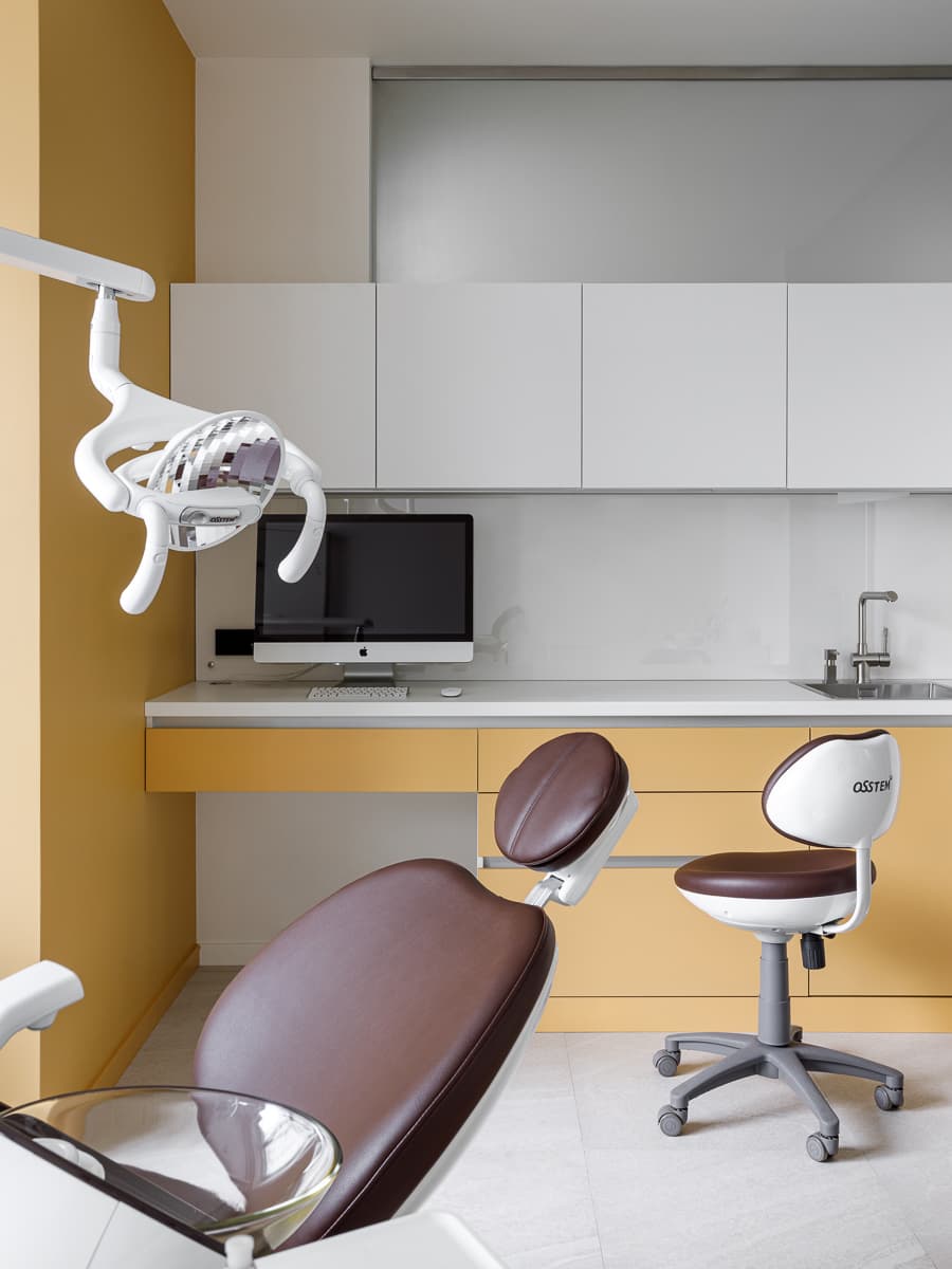 Небанальный интерьер семейной стоматологической клиники в Самаре — проект студии WANT MORE