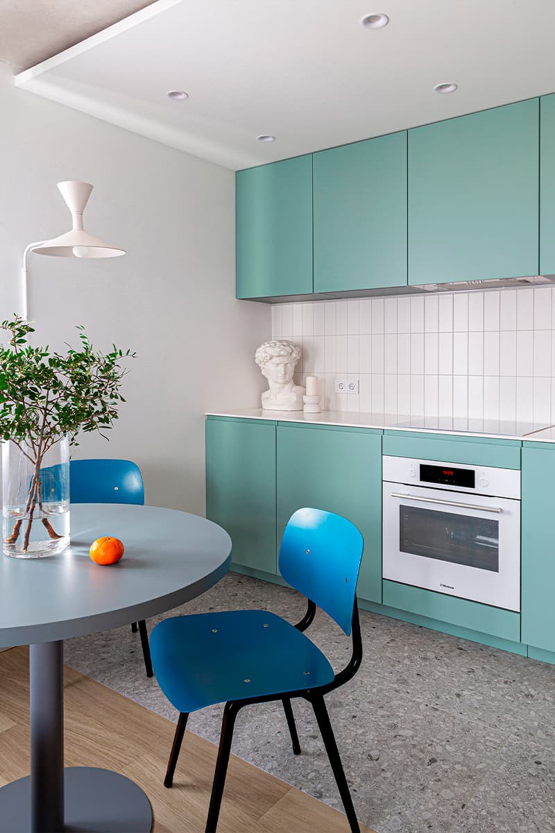 Функциональный интерьер маленькой минской квартиры для молодой пары — проект SVAI Studio