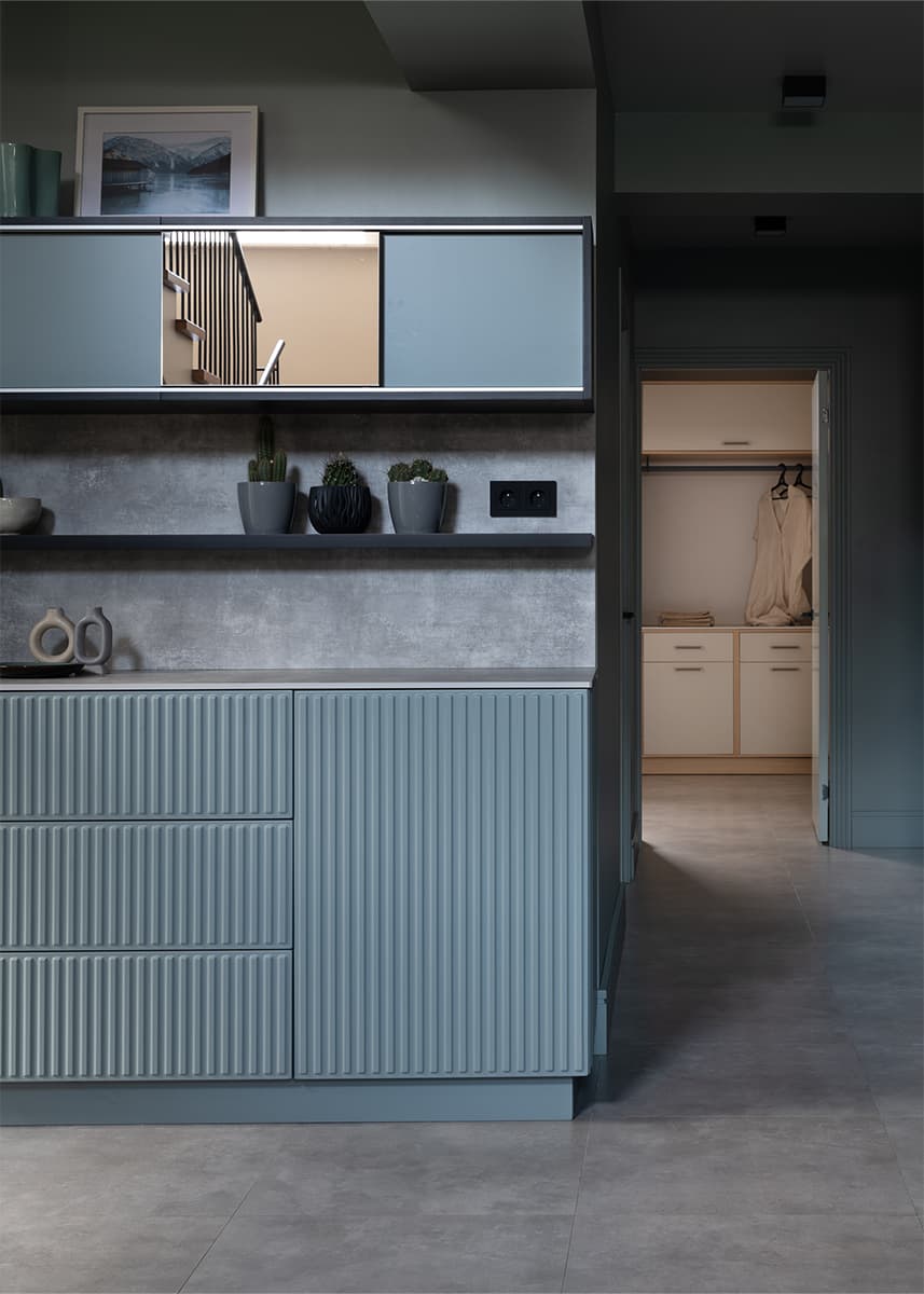 Многогранный интерьер уютного трехэтажного коттеджа в Алматы – проект Алисы Копыловой