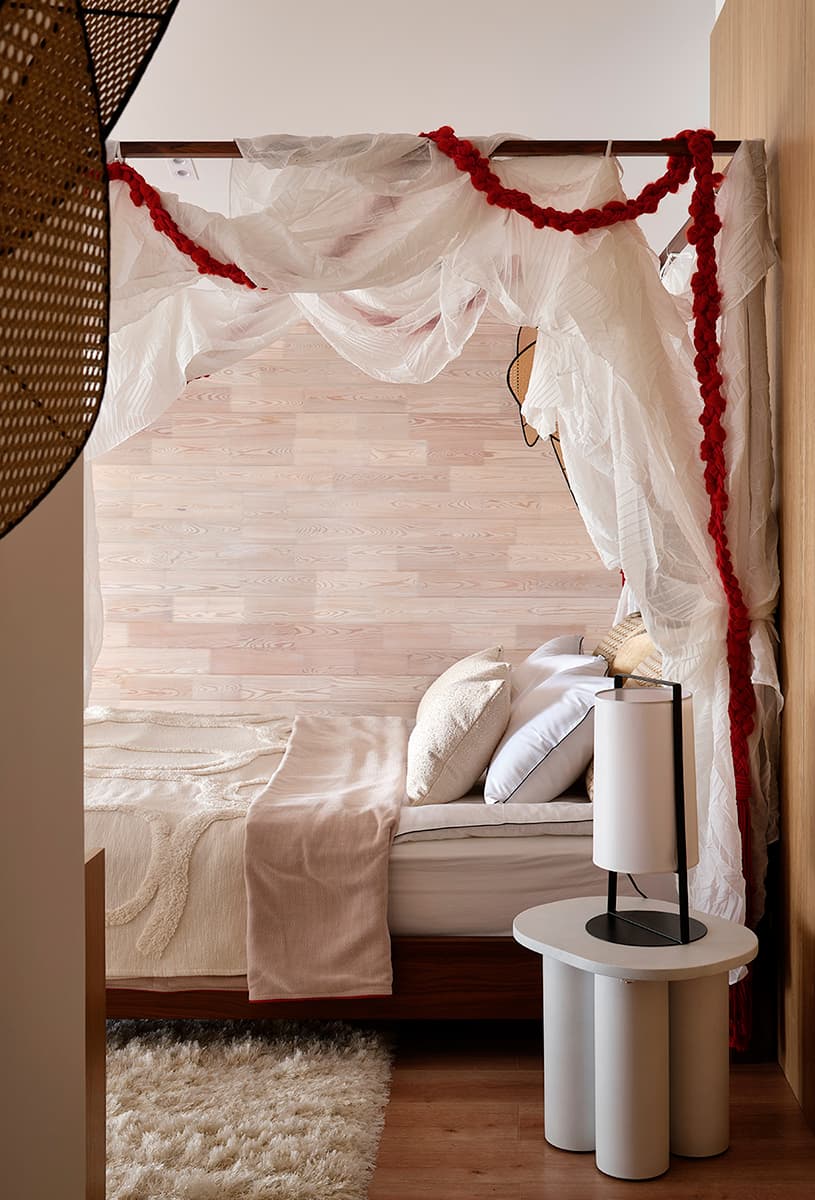 Аутентичный русский декор в воздушном интерьере загородного дома – проект студии интерьера EgoDesign