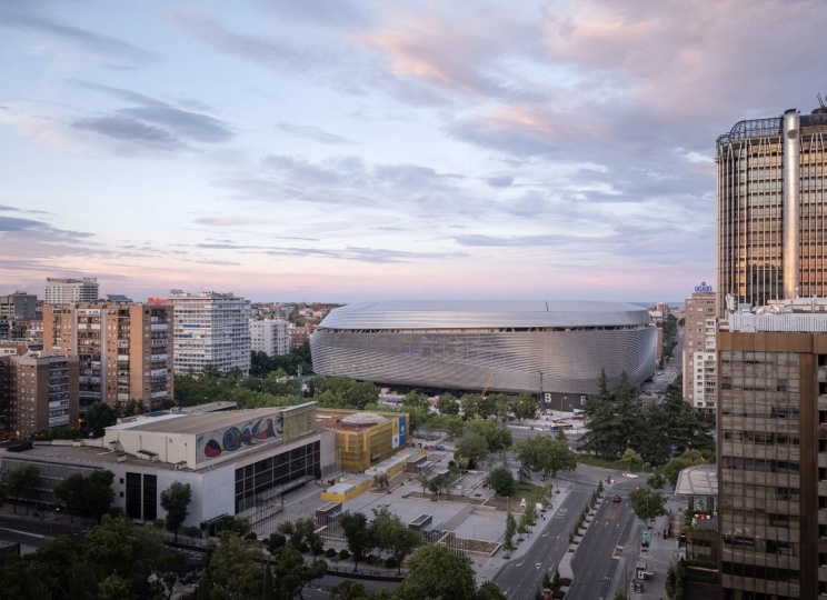 GMP Architekten завершили реконструкцию стадиона Santiago Bernabéu в Мадриде