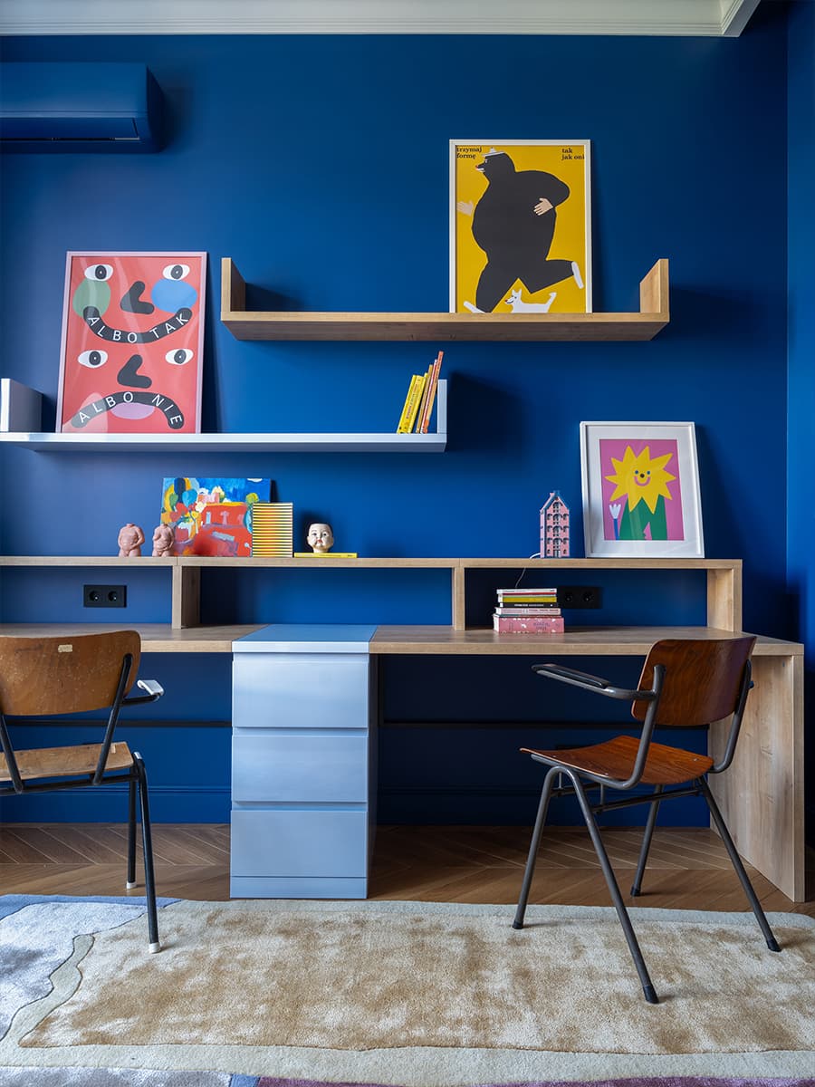 Винтажная мебель и отделка в яркой современной квартире в Ростове-на-Дону — проект Лины Дедюхиной