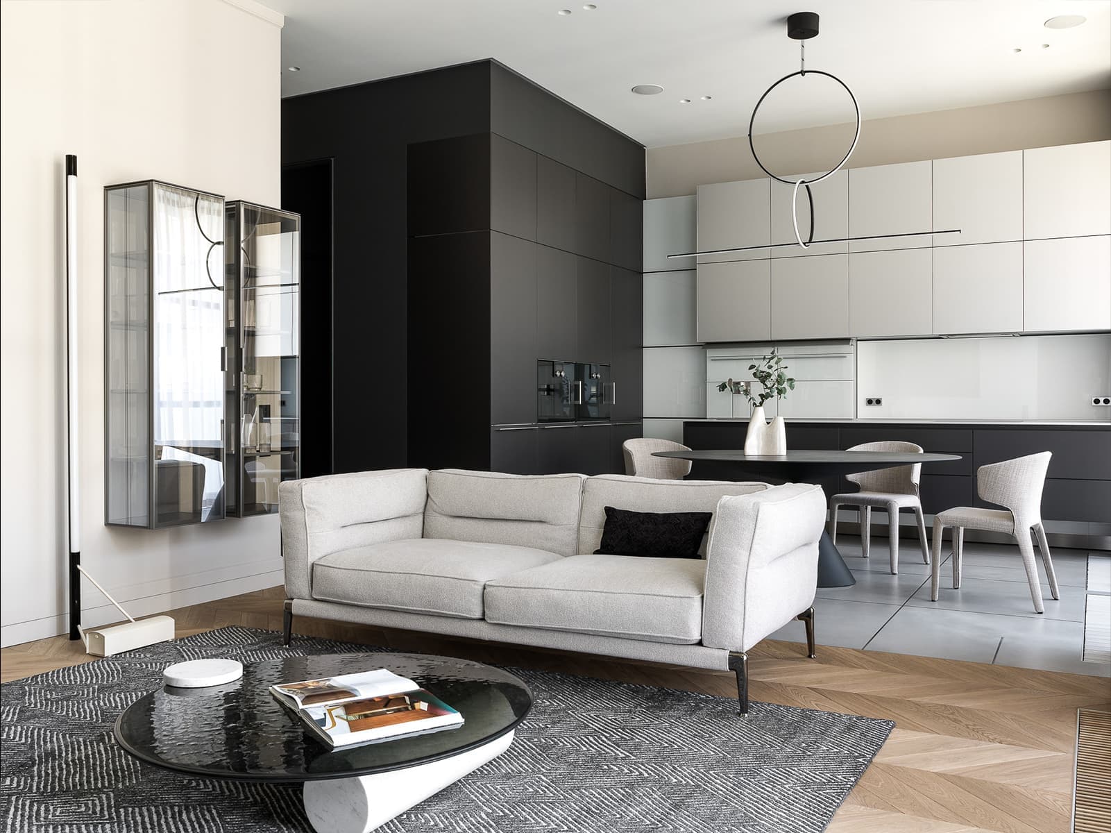 Контраст классики и современности в интерьере стильной московской квартиры — проект DE & DE Studio