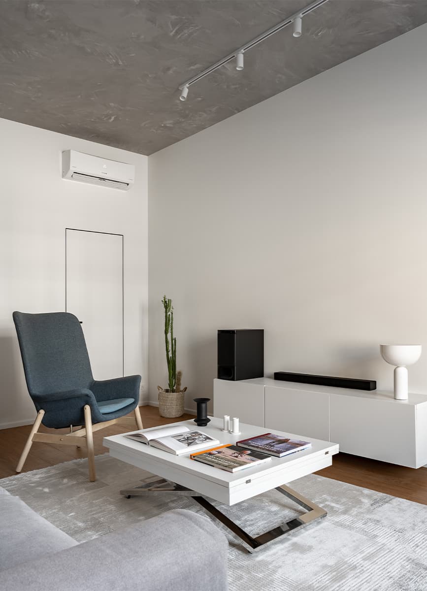 Расслабленный интерьер большой квартиры для молодого человека — проект Ольги Копосовой