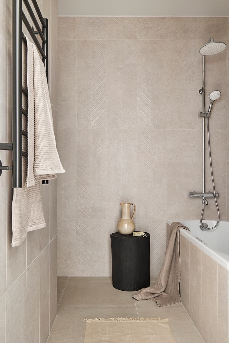 Оттенки солнца и фактуры древесины в интерьере квартиры для продажи — проект Алины Мармыш