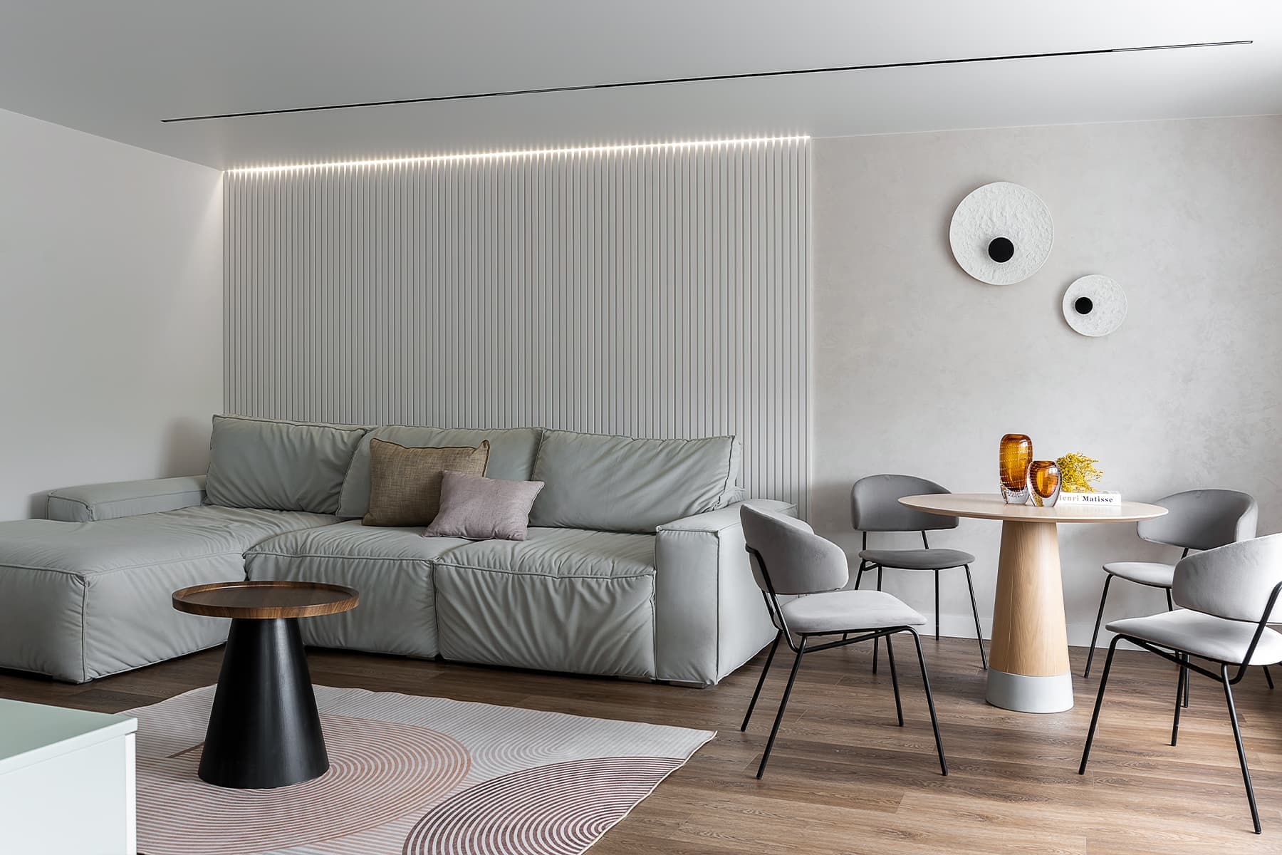 Тонкие нотки Азии в интерьере квартиры для супружеской пары — проект Марины Аббасовой