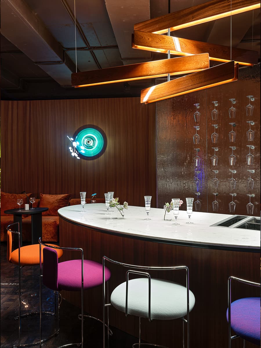 Аутентичный русский декор в воздушном интерьере загородного дома – проект студии интерьера EgoDesign