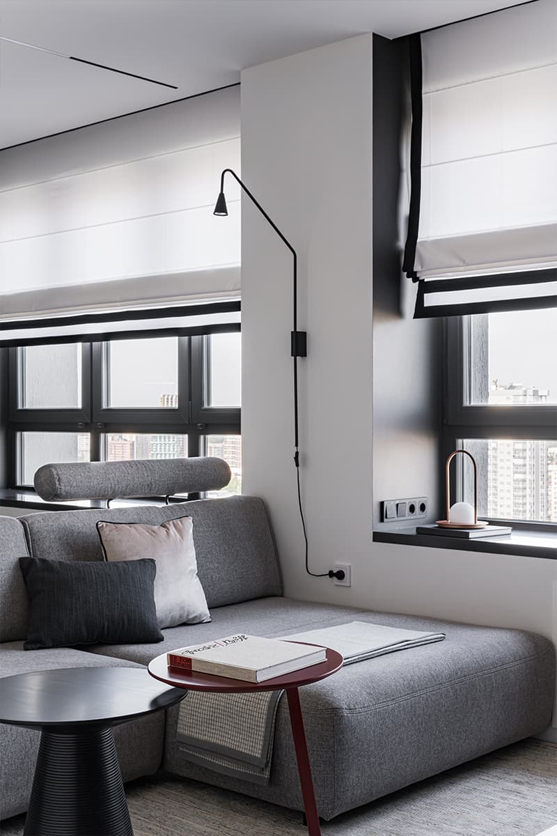 Отсылки к Баухаусу и смелые красные акценты в интерьере екатеринбургской квартиры — проект Анны Самариной