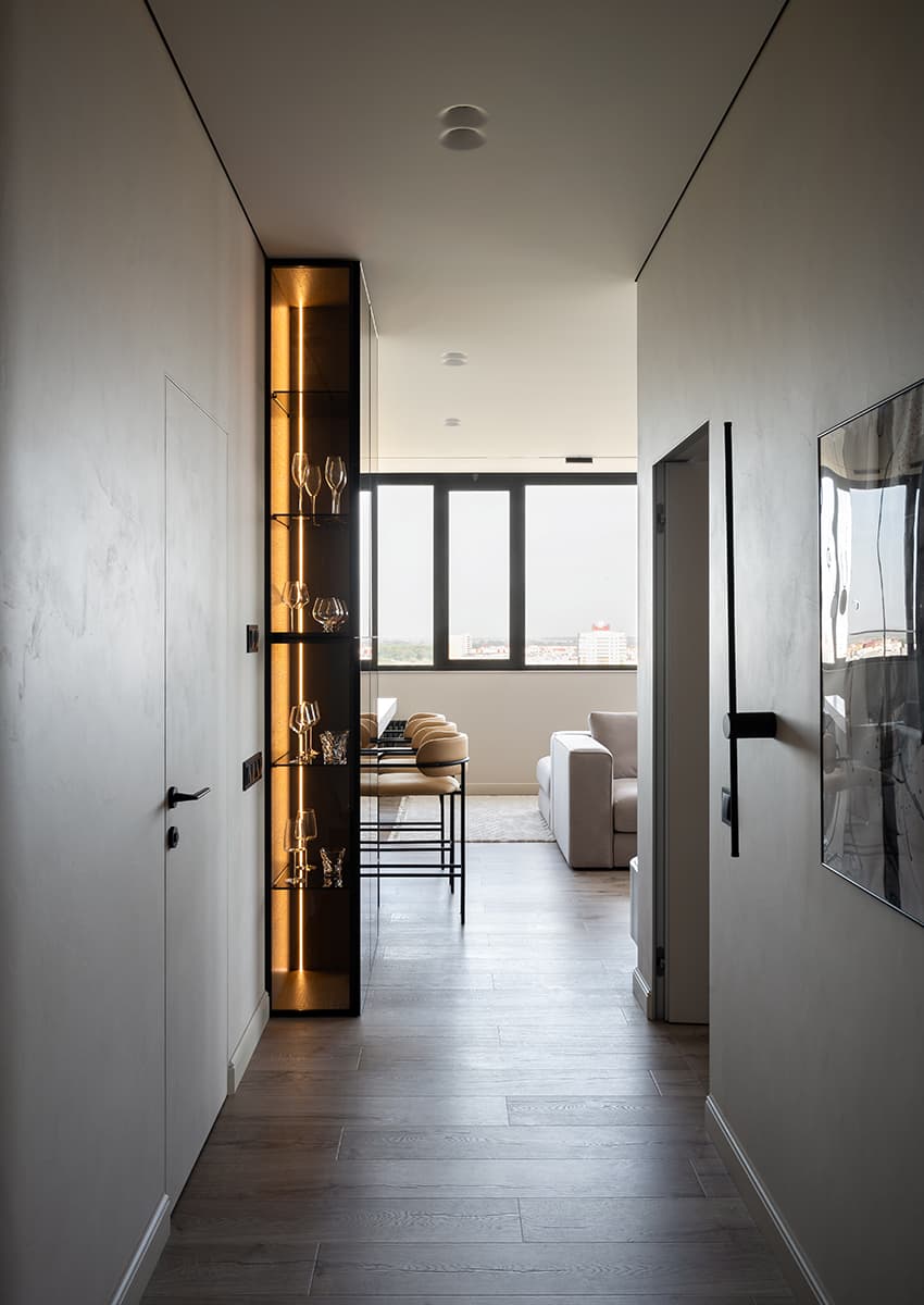 Гостеприимный интерьер квартиры с оригинальным несущим пилоном — проект Анны Лисимовой