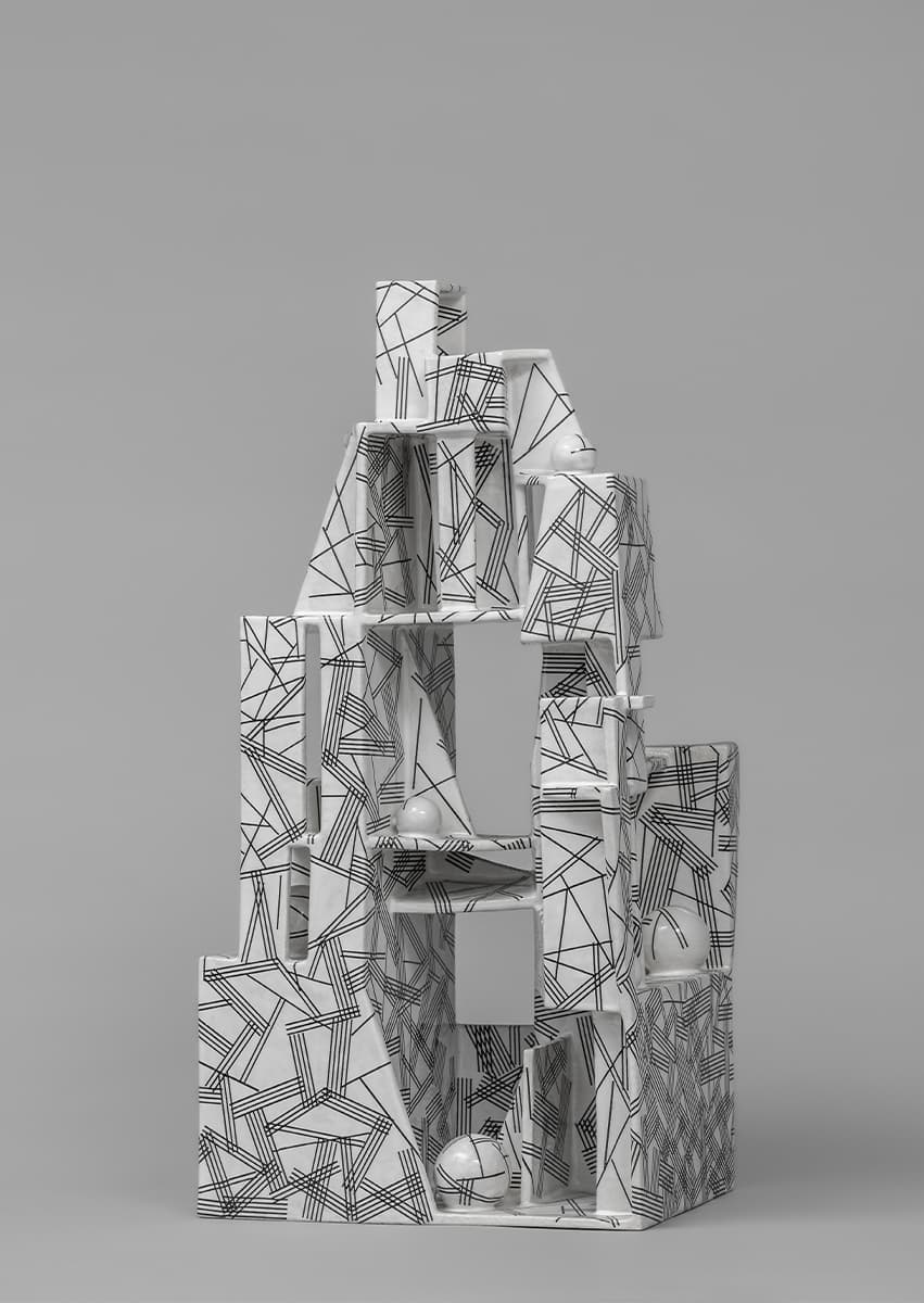 Выставка «Белый шум» Людмилы Крутиковой в галерее Fifth Avenue