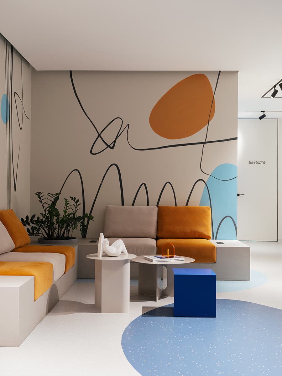 Небанальный интерьер стоматологии с продуманными зонами для сотрудников — проект студии Alina Sulina Design