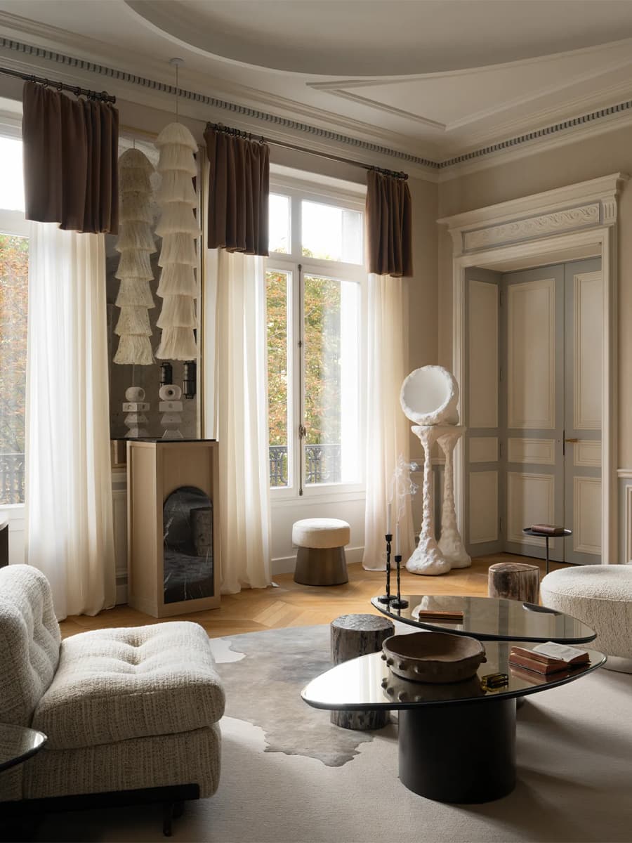 Сконцентрированная французская элегантность в интерьере парижской квартиры — проект Ольги Эшби