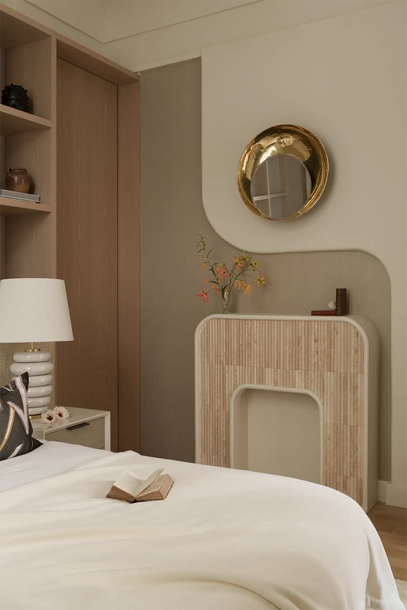 Сконцентрированная французская элегантность в интерьере парижской квартиры — проект Ольги Эшби