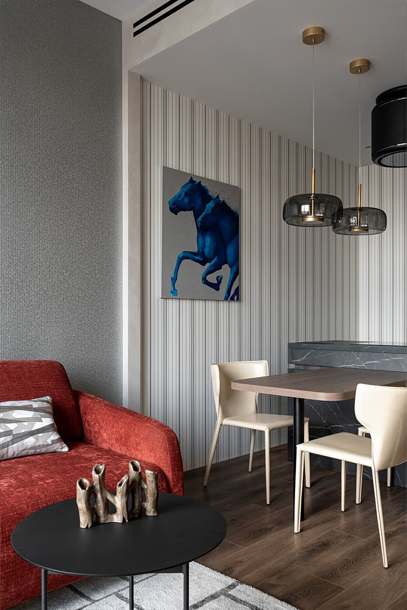 Нейтральная палитра и эргономичность в интерьере апартаментов для сдачи в аренду — проект бюро ASTROOM