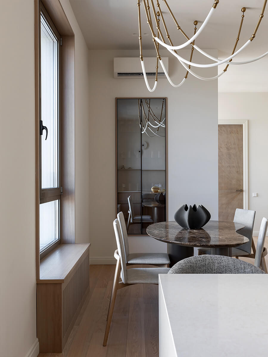 Интерьер просторной квартиры для стильной женщины из Минска — проект Надежды Тимохиной