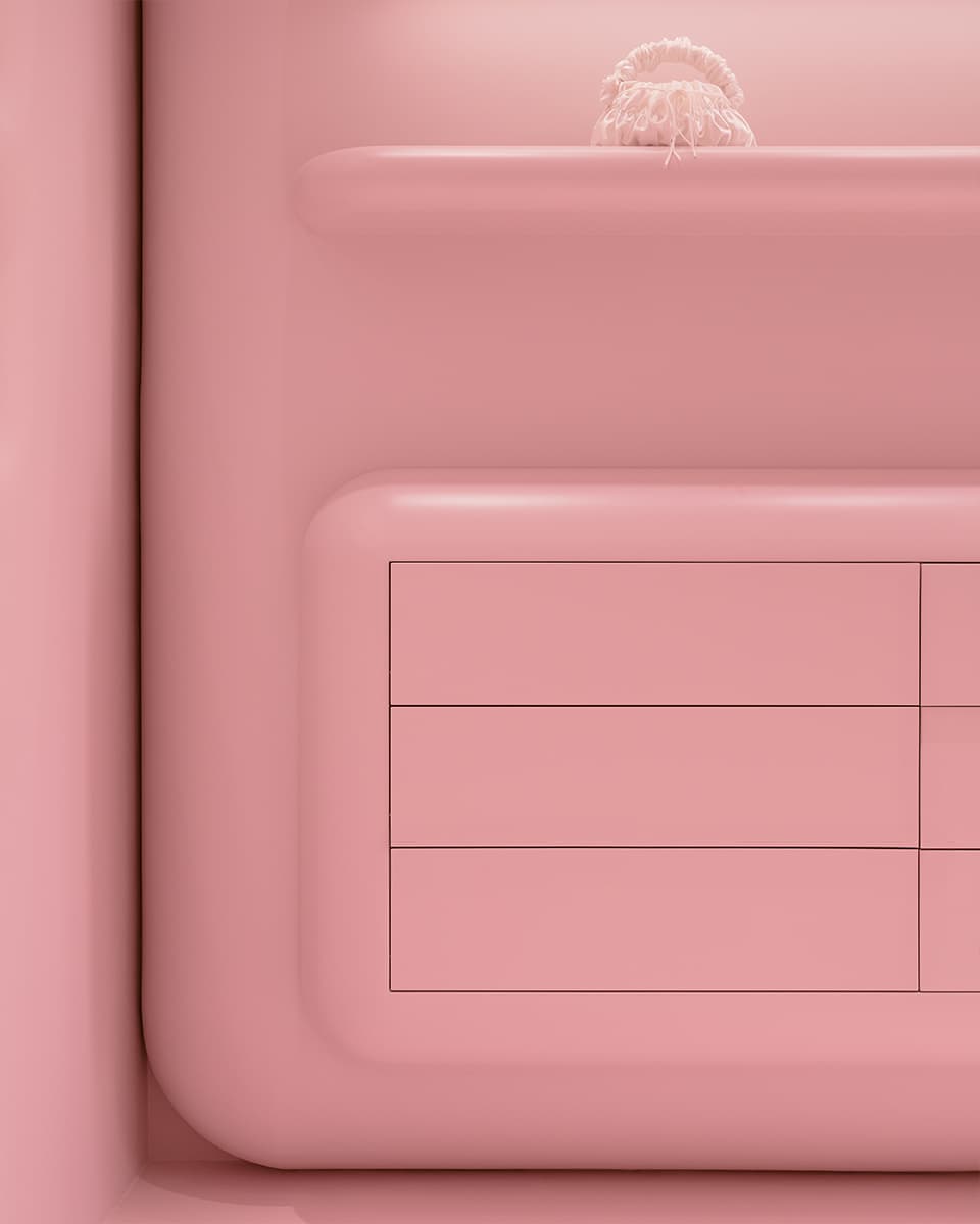 Скругленные формы в фантазийном интерьере шоурума женской одежды — проект MUNO Design