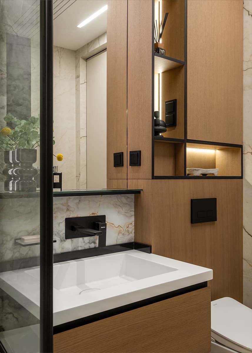 Сдержанный интерьер квартиры с необычной мягкой мебелью — проект cтудии дизайна интерьеров «TOP Interior» w3