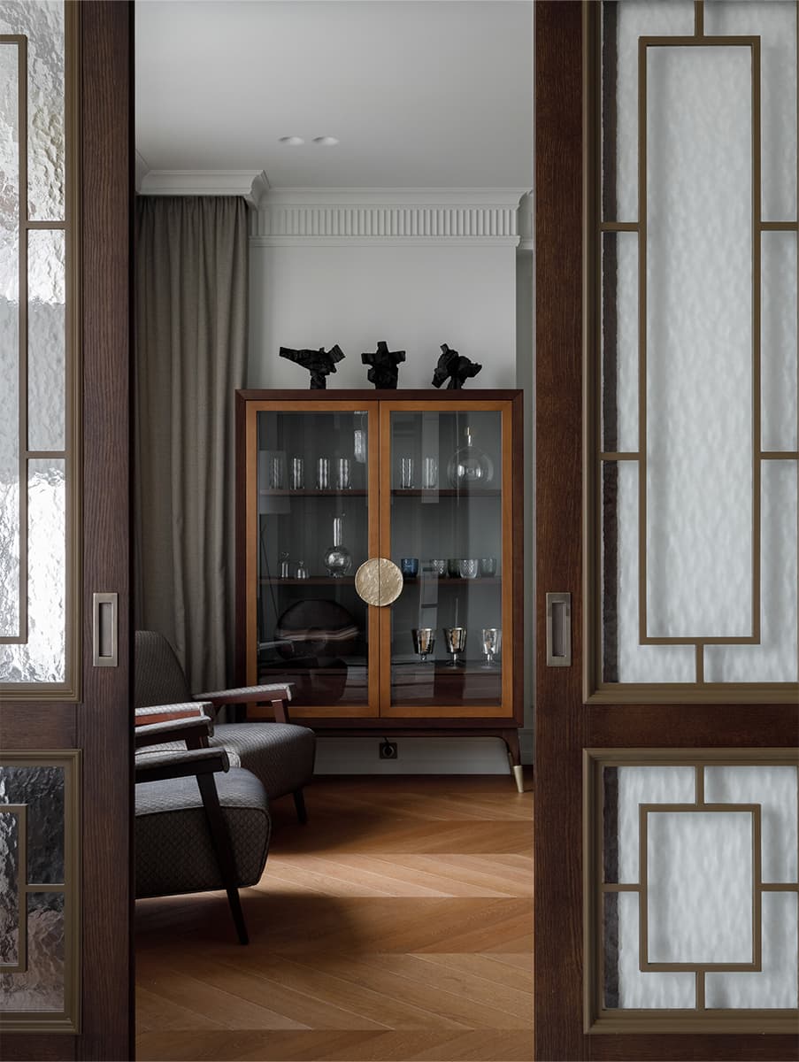 Вневременные решения в уютном интерьере квартиры для интеллигентной семьи — проект Polukhina Design
