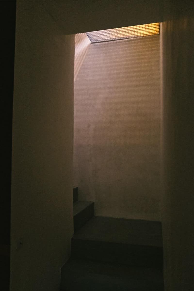 Тонкая материальность в интерьере небольшого парижского коттеджа — проект бюро Geiger & Hijlkema w3