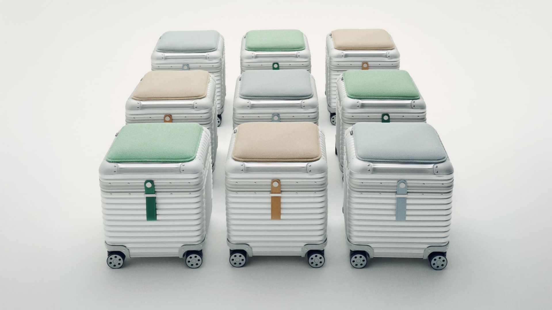 Vitra представила коллаборацию с RIMOWA