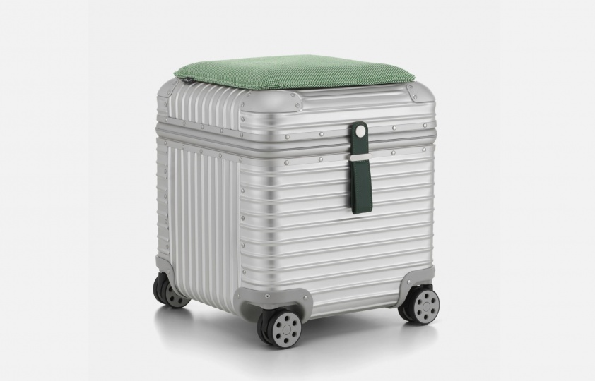 Vitra представила коллаборацию с RIMOWA