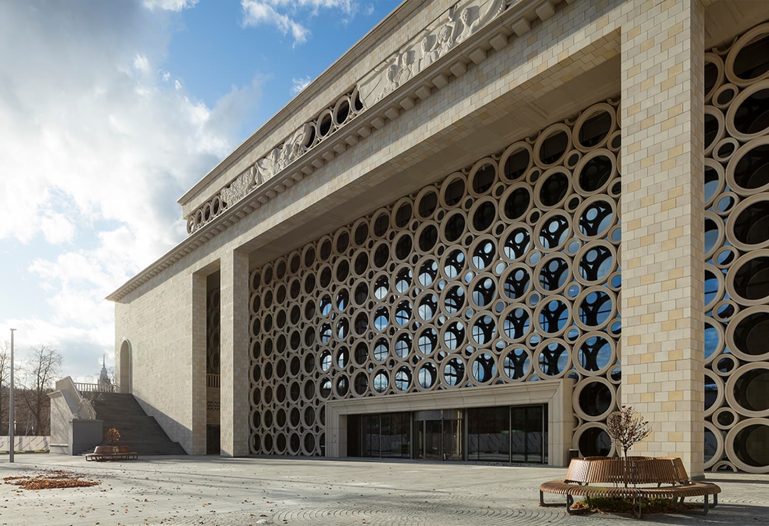 Юлий Борисов: визионерская архитектура, которая служит людям