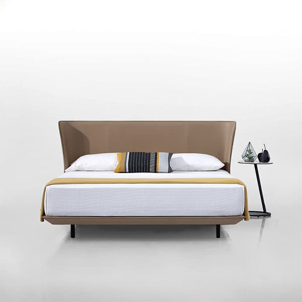 Кровать B&B Italia