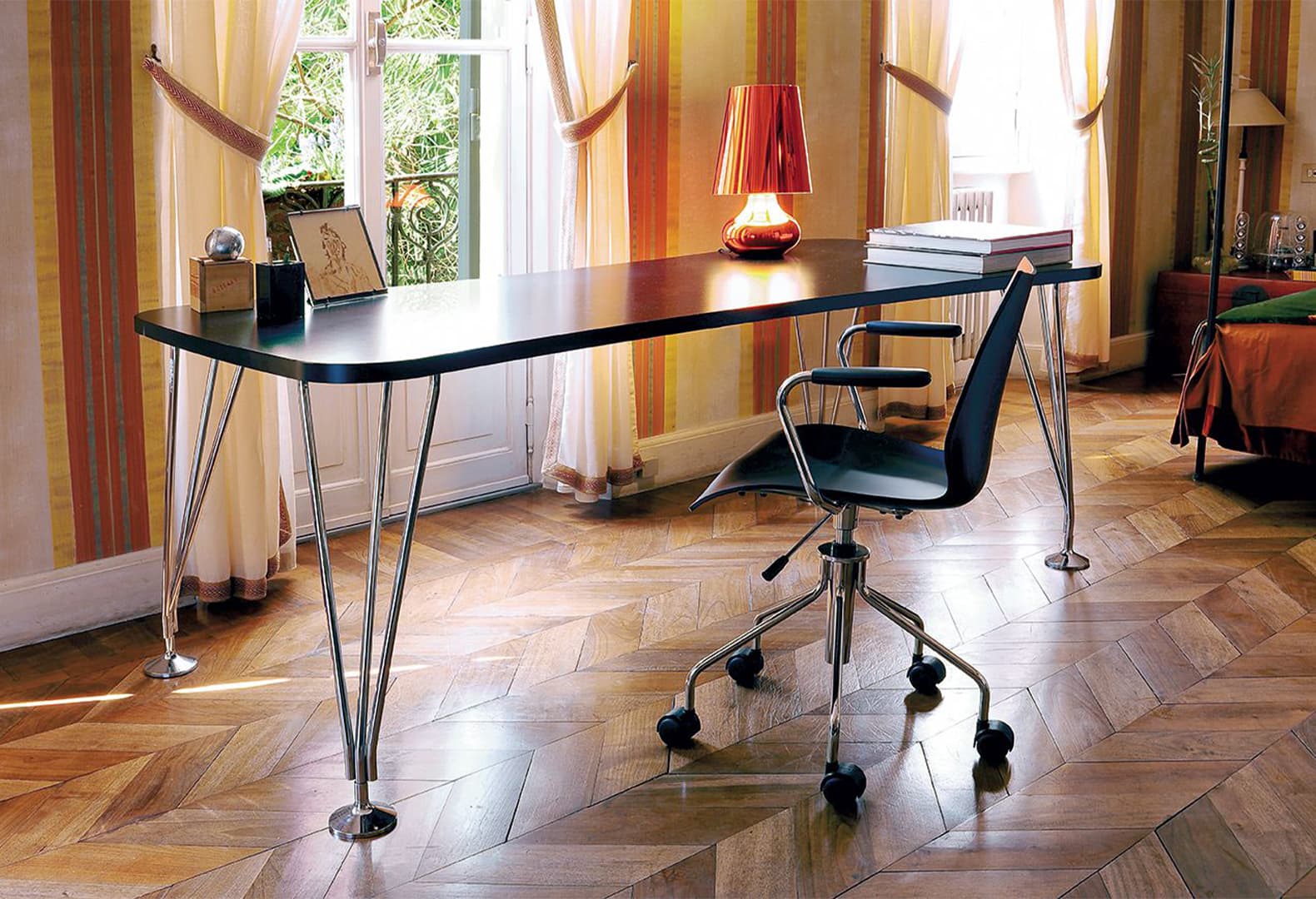 10 лучших письменных столов: выбор редакции Design Mate