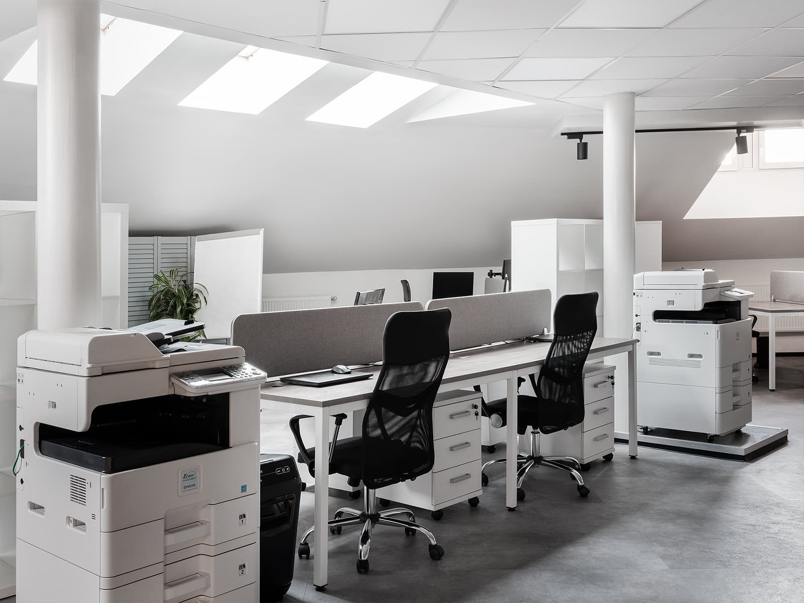 Баланс уюта и строгости в эффектном интерьере офиса московской IT-компании — проект Светланы Вахтиной