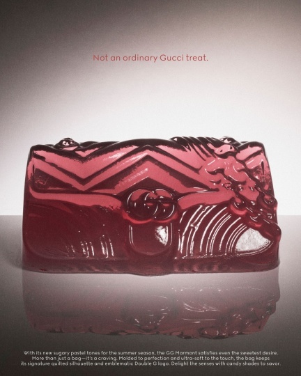 Gucci показала сумку GG Marmont с эффектом желе