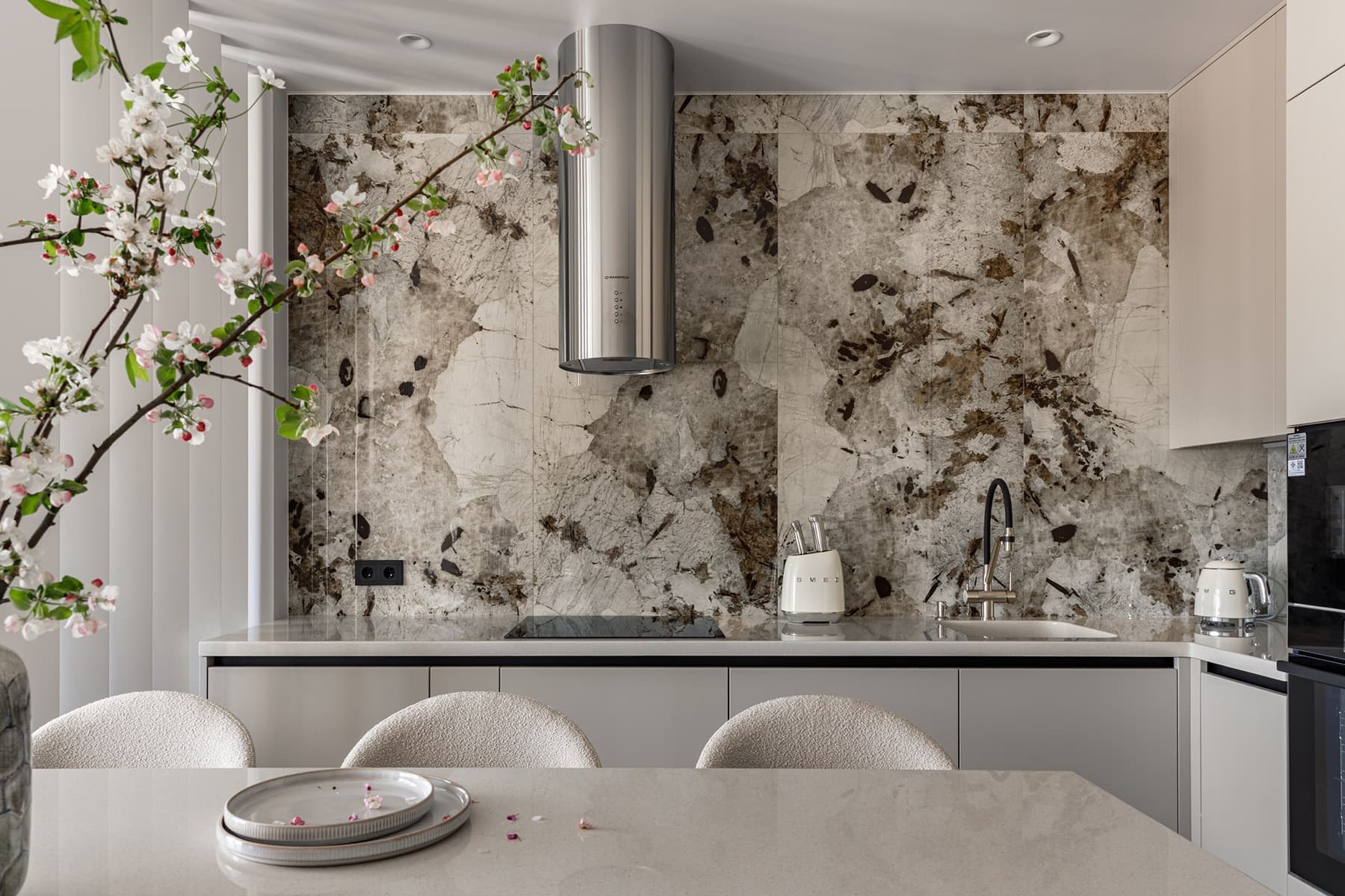 Нескучный интерьер квартиры для профессиональной спортсменки — проект Дарьи Воронковой