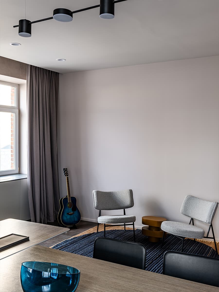 Офис строительной компании, адаптированный под циркадные ритмы сотрудников — проект Надежды Смирновой