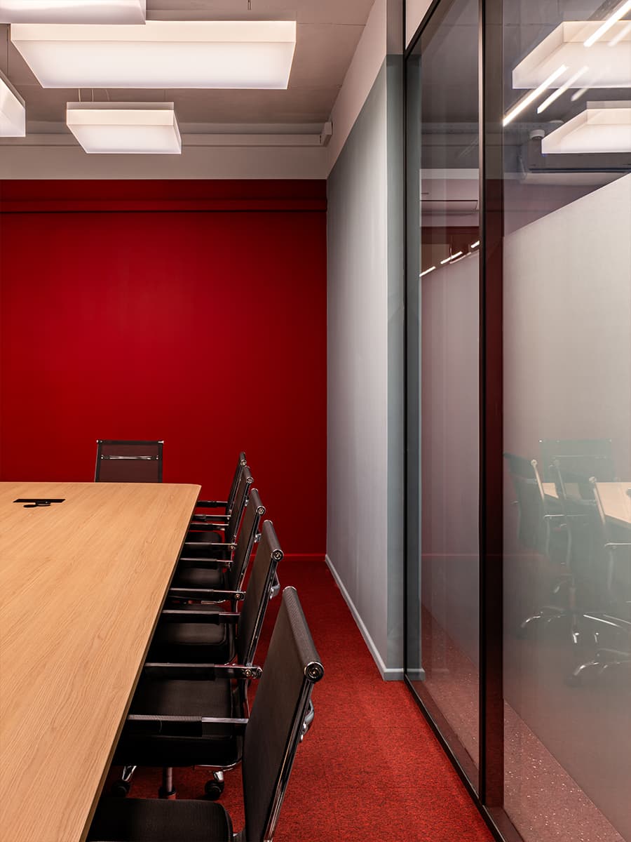 Офис строительной компании, адаптированный под циркадные ритмы сотрудников — проект Надежды Смирновой