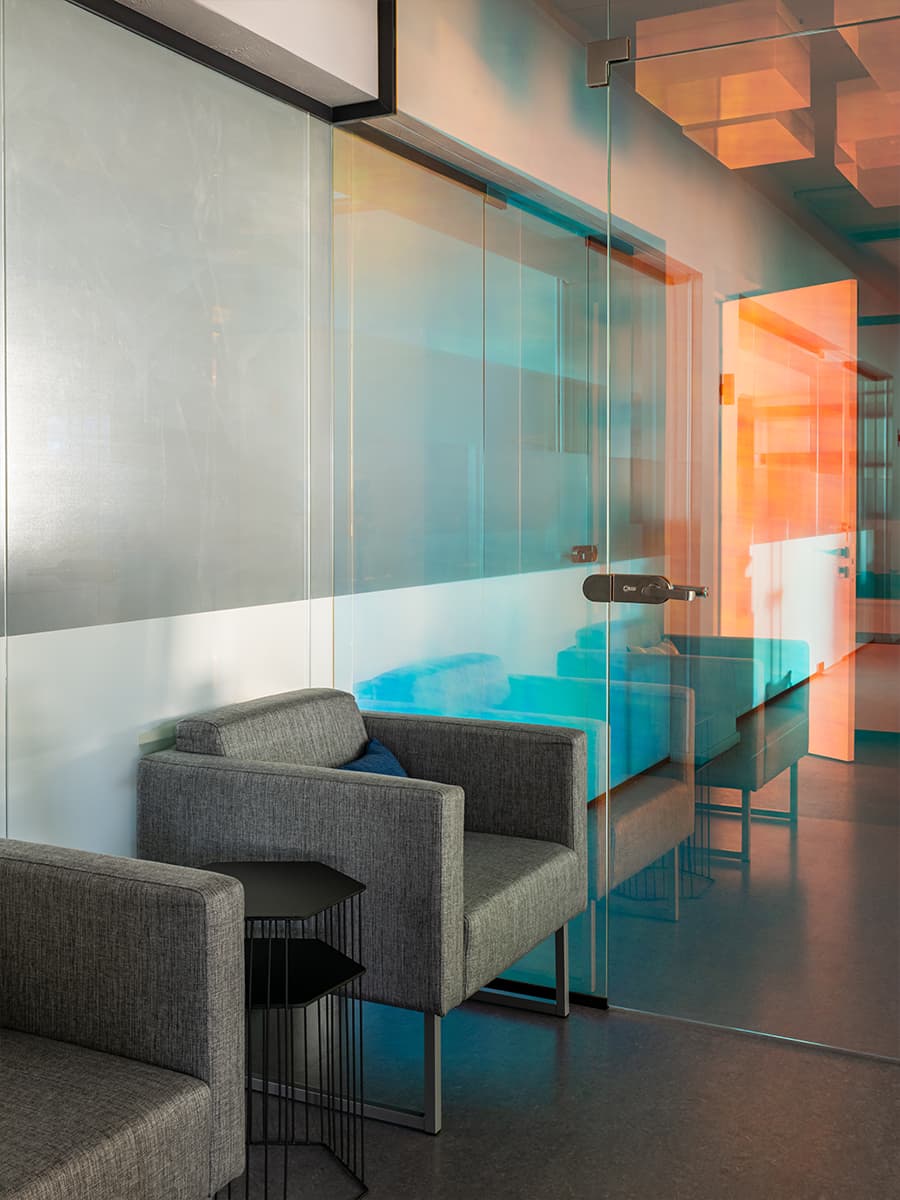 Офис строительной компании, адаптированный под циркадные ритмы сотрудников — проект Надежды Смирновой