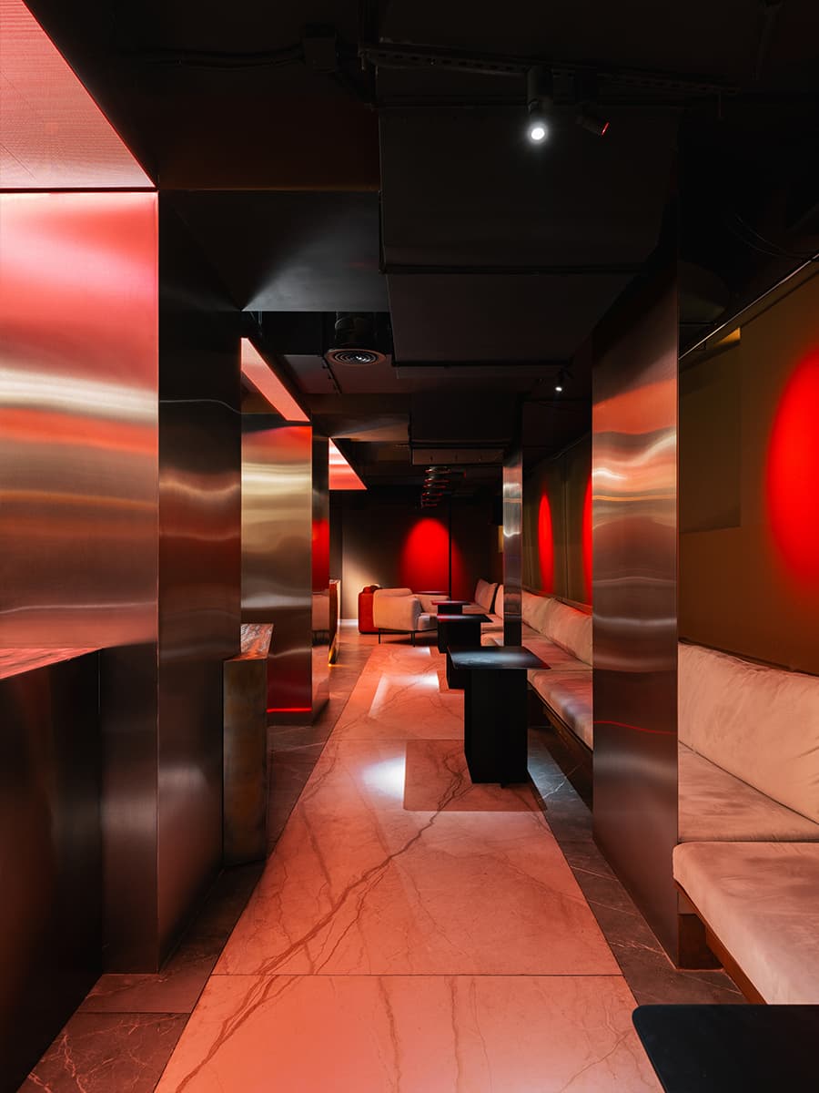 Футуристичный интерьер лаунж-пространства в центре Москвы — проект KIDZ