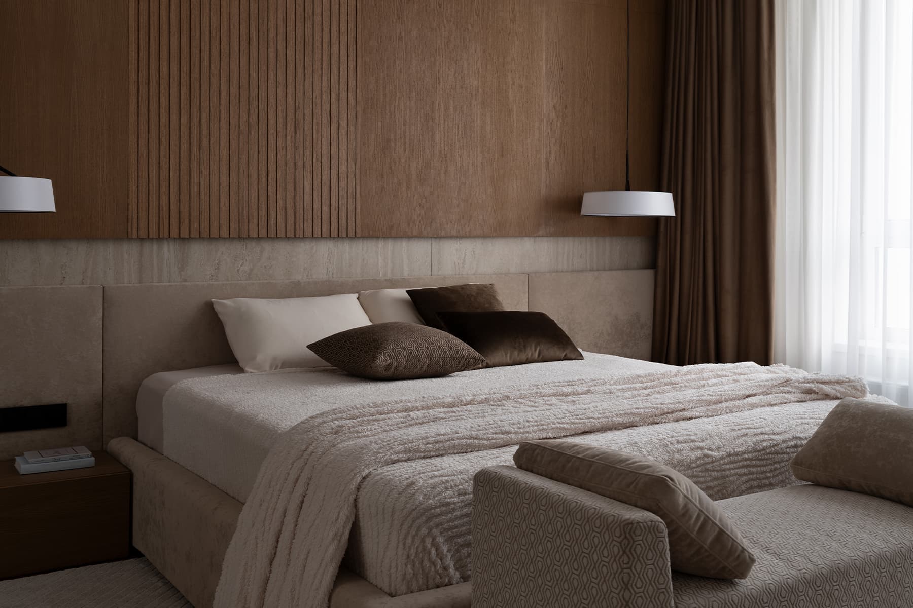 Обволакивающий интерьер «женской» квартиры с золотистыми акцентами — проект студии Room Design