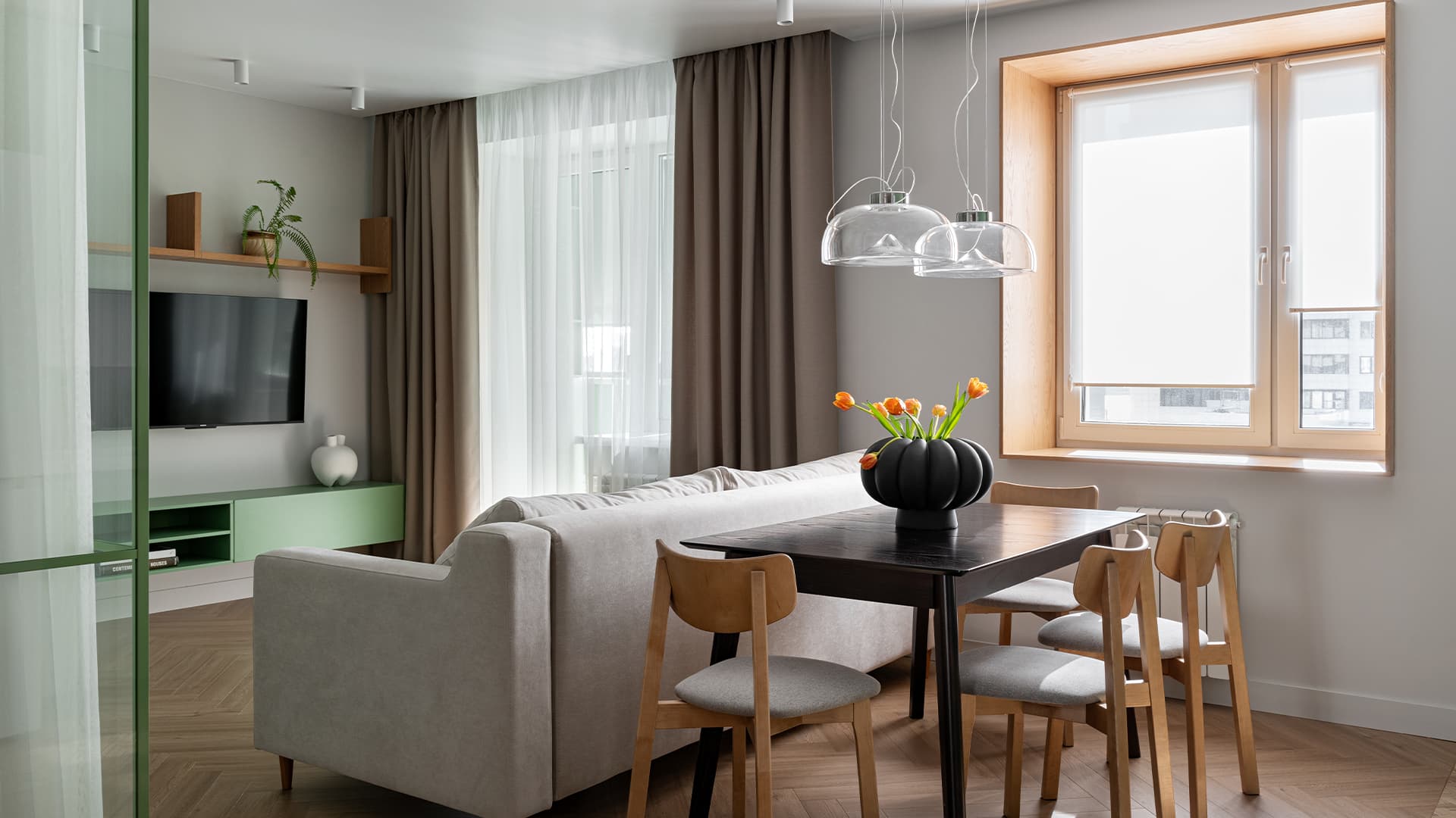 Пастельные оттенки в интерьере небольшой семейной квартиры — проект LR Design Atelier Пастельные оттенки в интерьере небольшой семейной квартиры — проект LR Design Atelier