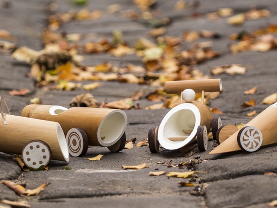 Дизайнеры из Австралии придумали серию детских игрушек из бамбука