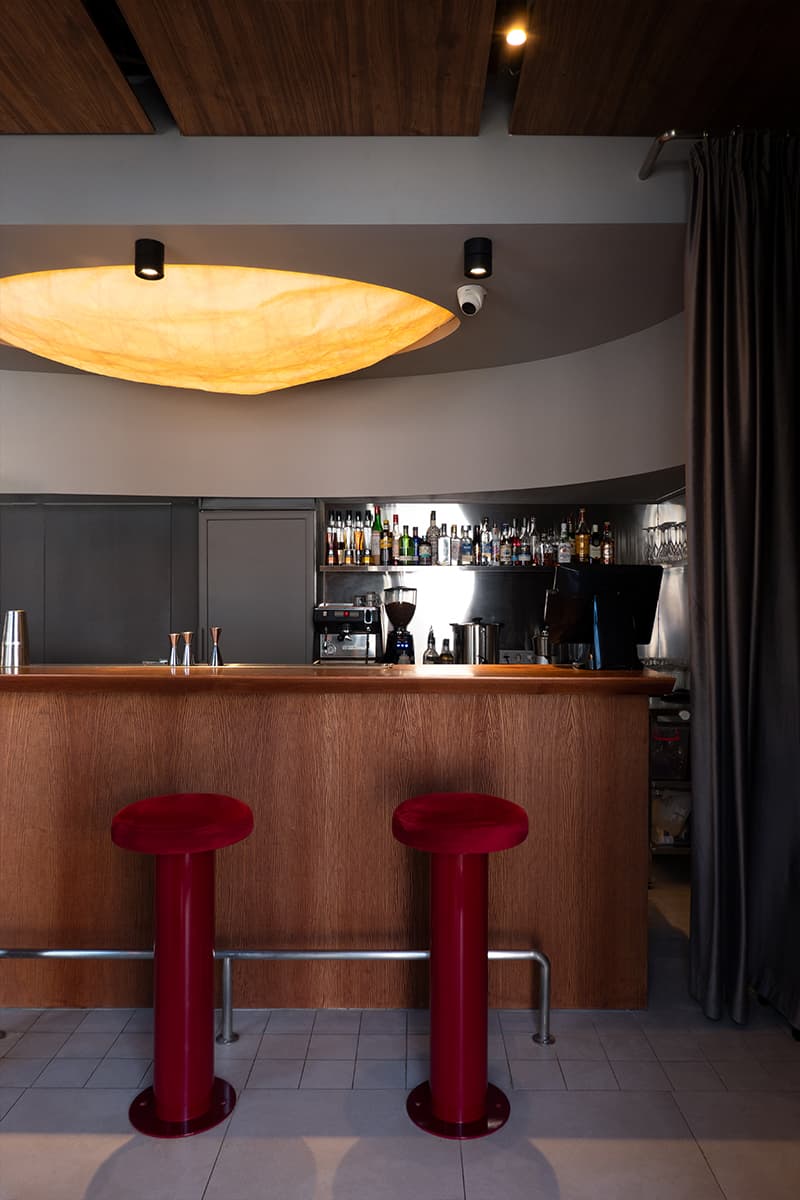 Лаконичный интерьер симферопольского бара площадью в 33 м² — проект Екатерины Саракула