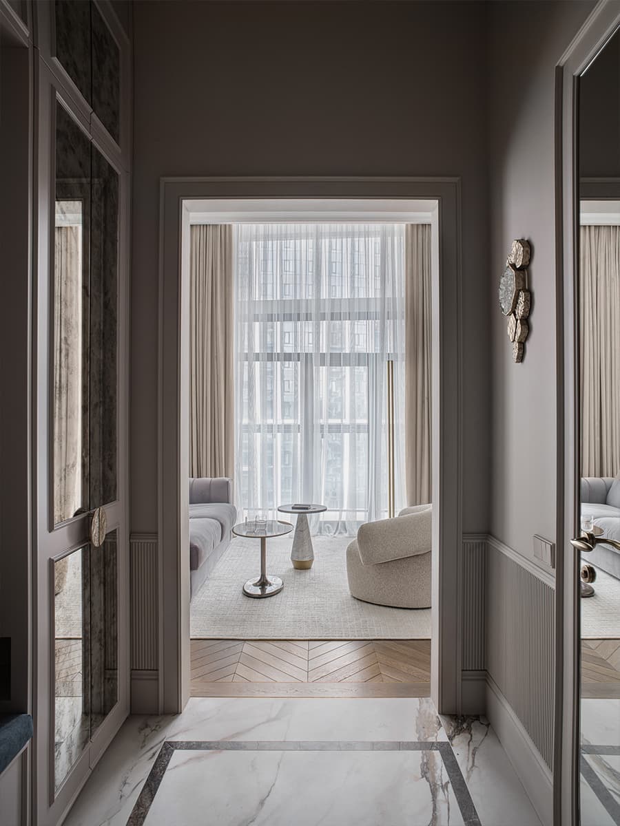 Классика и узорчатые обои в интерьере квартиры для девушки — проект DIB.architects w3