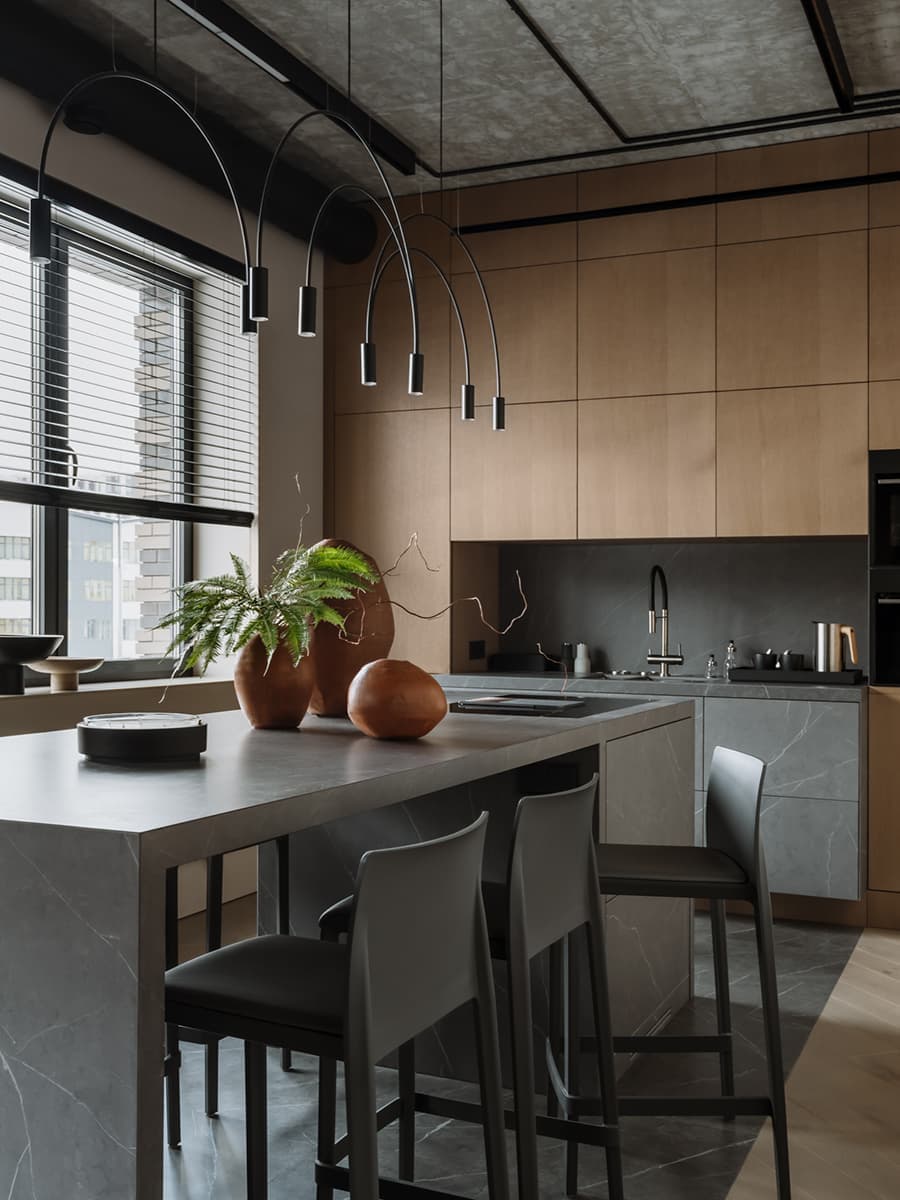 Строгий интерьер квартиры для семьи дизайнера — проект студии Nashe Interiors