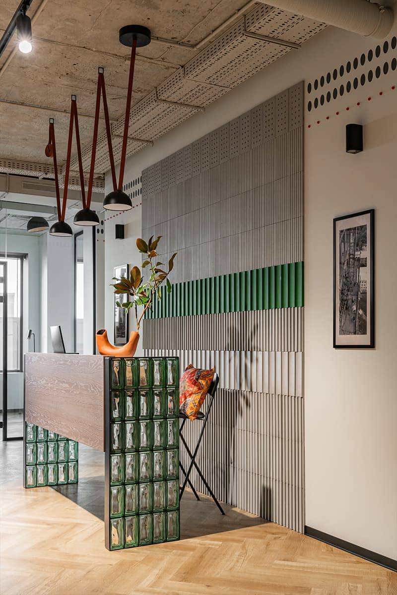 Этнический декор и авторская керамика в интерьере офиса — проект архитектурного бюро PRSPKT