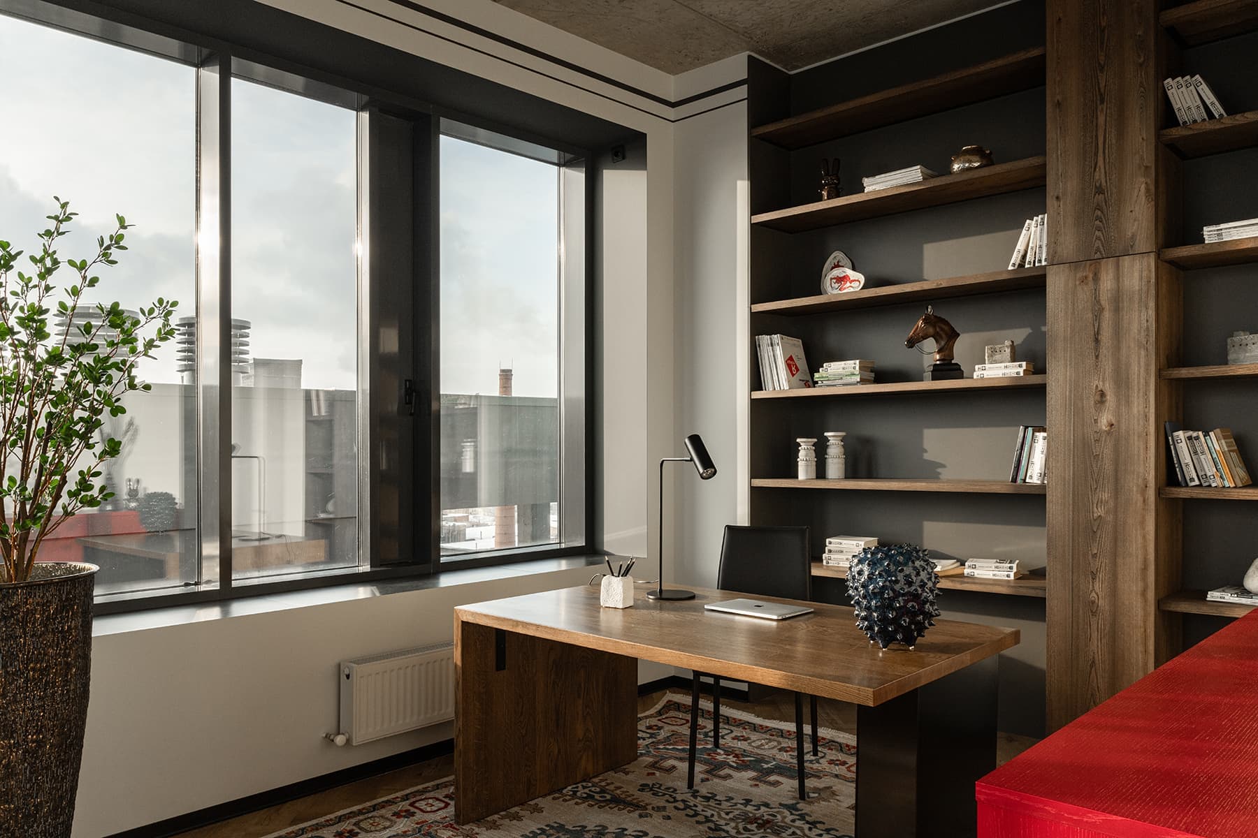 Этнический декор и авторская керамика в интерьере офиса — проект архитектурного бюро PRSPKT