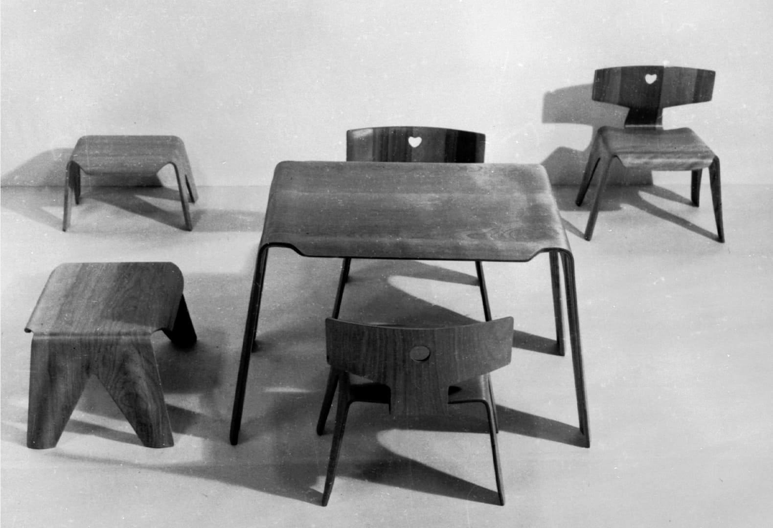 10 лучших детских письменных столов: выбор редакции Design Mate