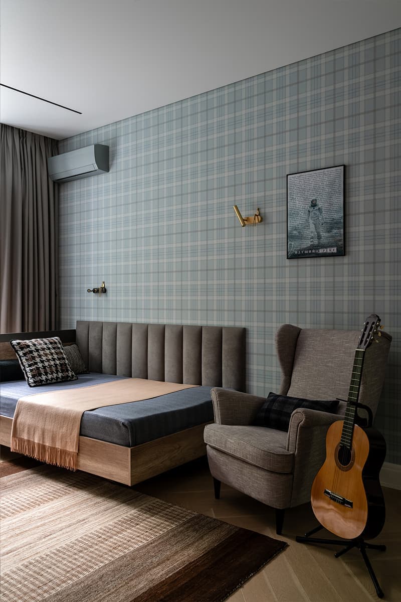 Эклектичный интерьер просторной квартиры в Казани — проект Алены Ольхиной